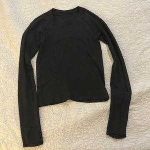 black lululemon swiftly long sleeve size 2
